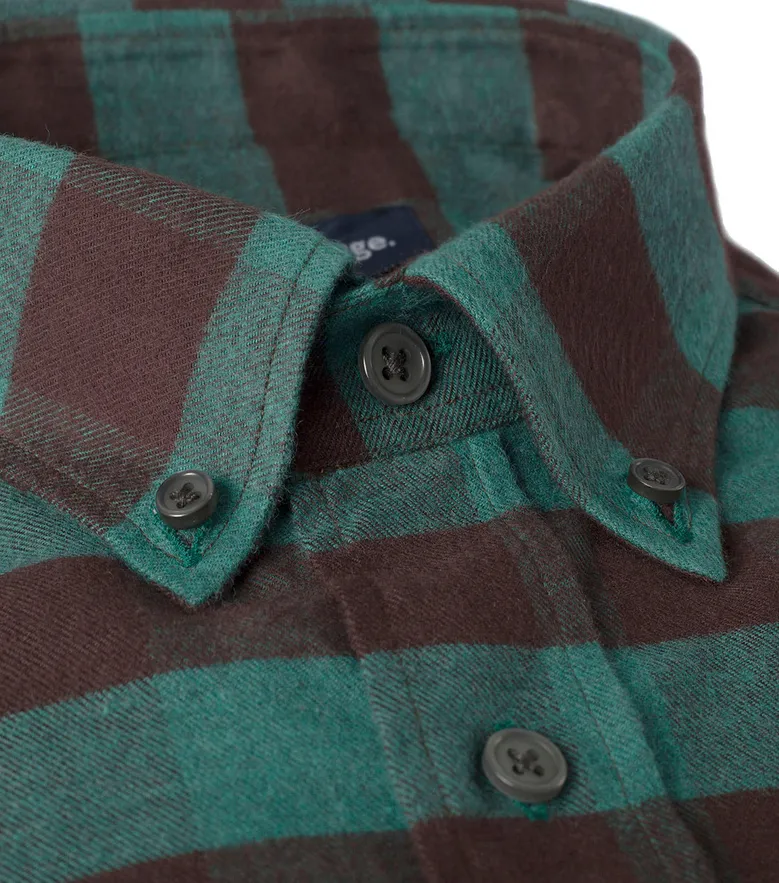 Camicia bianca in popeline facile da stirare