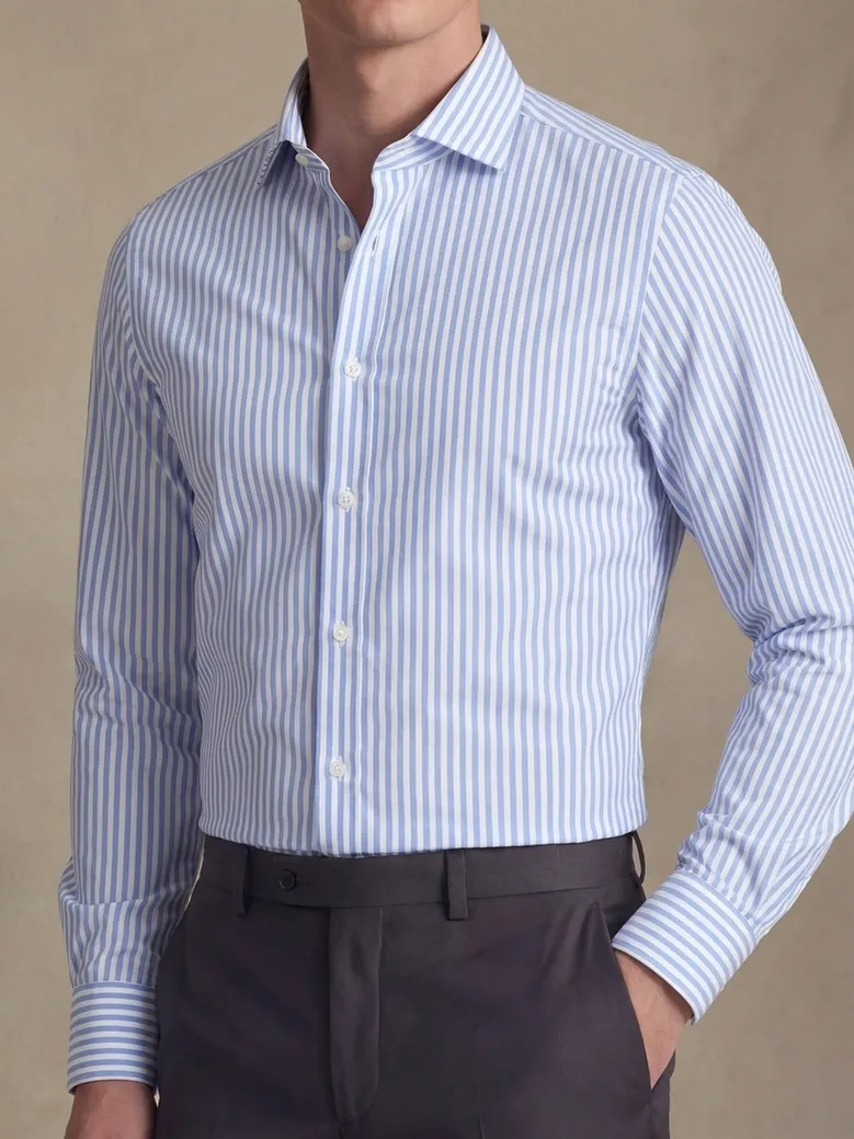 Camicia bianca in popeline facile da stirare