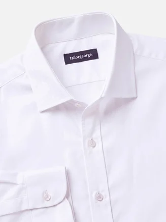 Camicia bianca a spina di pesce, facile da stirare
