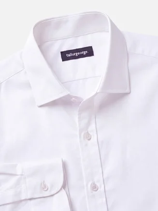 Camicia in twill semplice color avorio, facile da stirare